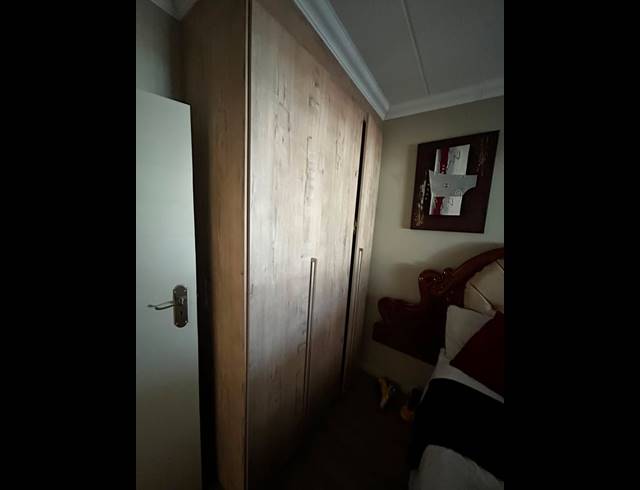 2 BEDROOM APARTMENT TO LET IN MONTANA